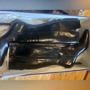 Original Stuart Weitzman Black Heeled Leather Boits